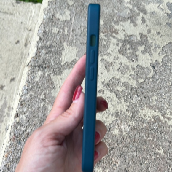 NWOT iPhone 13 heyday case - Picture 2 of 9